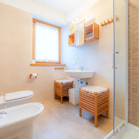 Lucia Apartment *