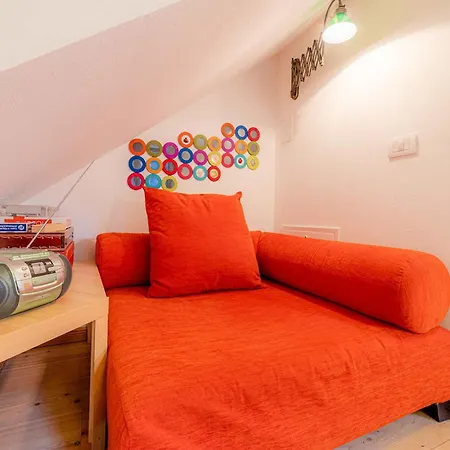 Lucia Apartmán